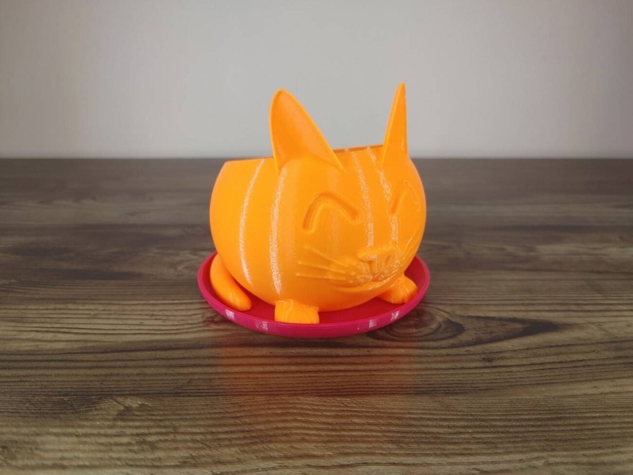 Jamie Creates 3D Printed Animal Planter Cat Orange Small on Red Saucer Cat Saucer - Select Size
