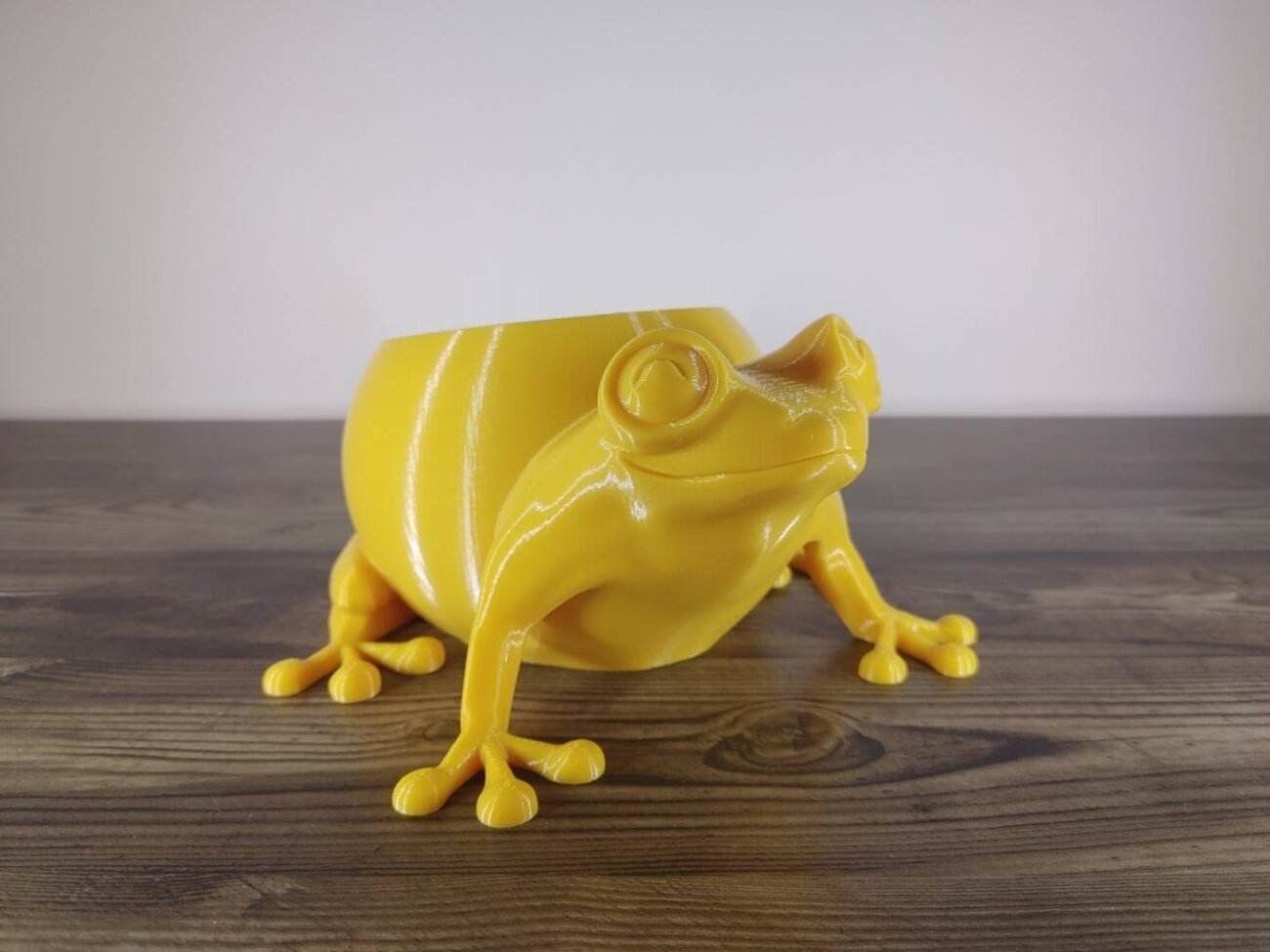 Jamie Creates 3D Printed Animal Planter Frog Olive Gold Medium Front Angle Frog Planter - Select Size & Colour