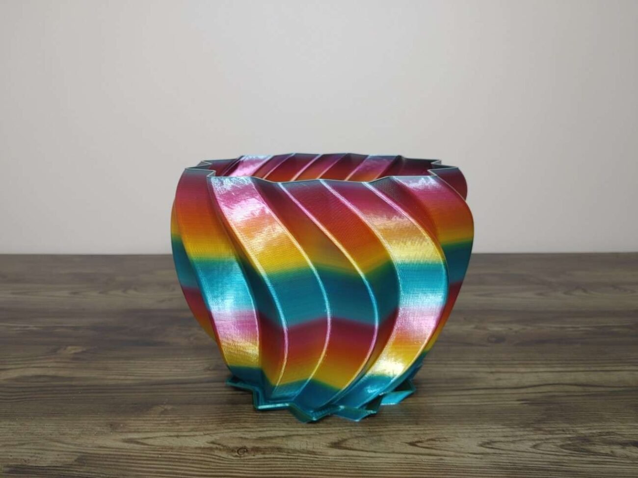 Jamie Creates 3D Printed Vase Planter Swirly Rapid Rainbow Large Swirly Vase Rapid Rainbow - Select Size